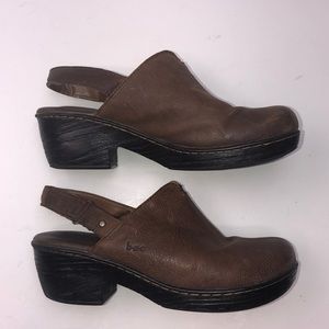 Women's B.O.C. Aime Z05916 Mid Heel Clog - Size 8M